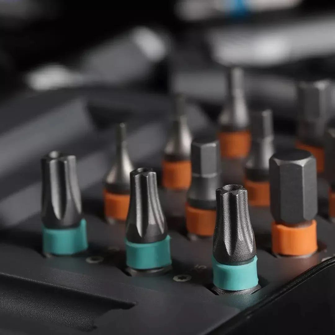 24-in-1 Ratchet Screwdriver Set with S2 Steel Bits 5 24-in-1 Ratchet Screwdriver Set with S2 Steel Bits - Image 5