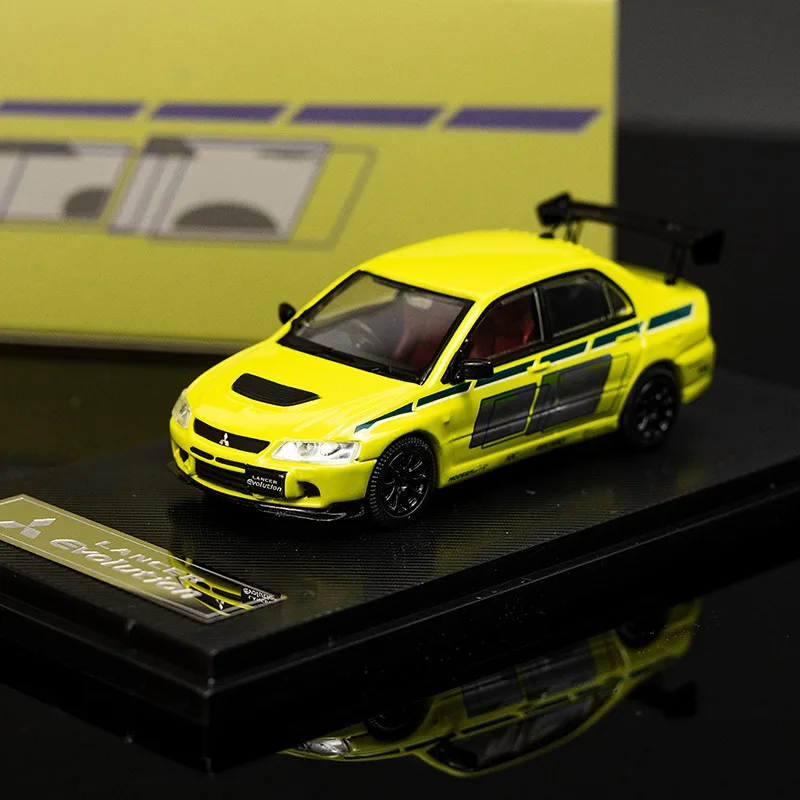 Vibrant Yellow Skoda Rapid Diecast Model 2 Vibrant Yellow Skoda Rapid Diecast Model - Image 2