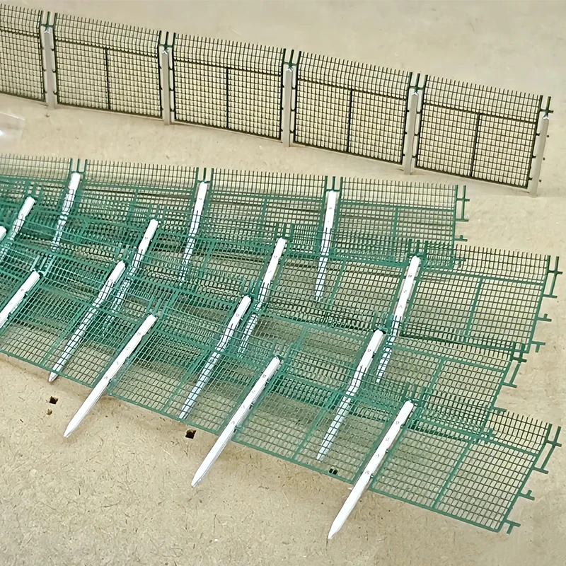 N Scale Metal Protective Fence for Models 3 N Scale Metal Protective Fence for Models - Image 3