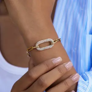 Stainless Steel Gold-Tone Oval Link Bracelet 9 S37012a1d06a54517b5c01c8314cb0f10a