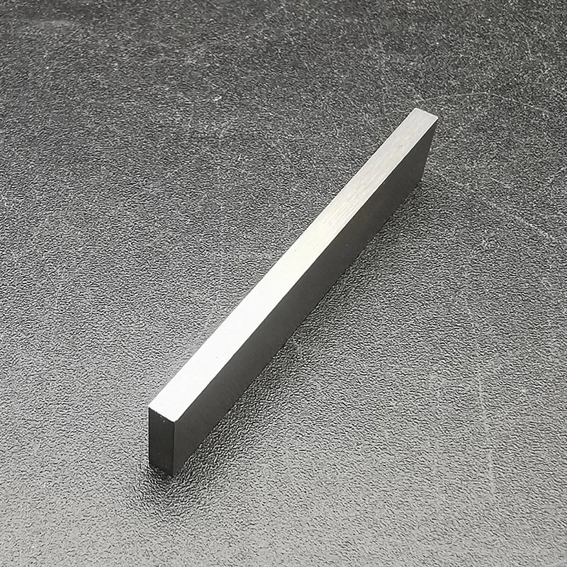 Alnico II Flat Magnet Set for Guitars 4 Alnico II Flat Magnet Set for Guitars - Image 4