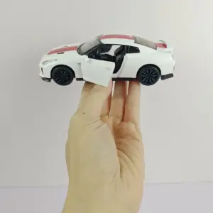 1:32 Nissan GTR 50th Anniversary Diecast Model 14 S38599de8b5ea46d9afecdb67c2bc7d096
