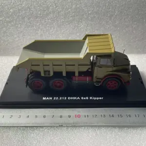 Vintage 6x6 Resin Dump Truck Model 13 S386a503592eb48c3b32f89356fed83f3D