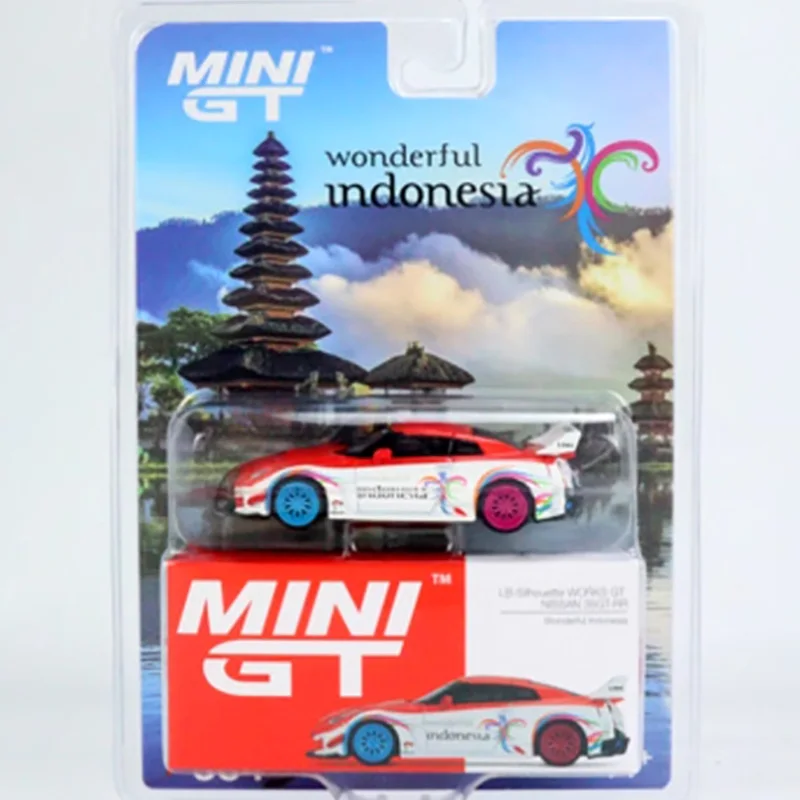 Vibrant 1:64 Nissan R35 GT-R Ver.1 Diecast Model 6 Vibrant 1:64 Nissan R35 GT-R Ver.1 Diecast Model - Image 6