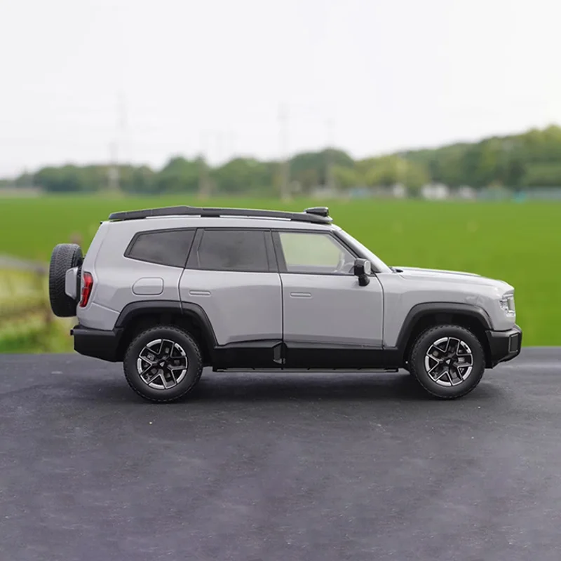 Deep Blue Changan G318 Scale Model Car 4 Deep Blue Changan G318 Scale Model Car - Image 4