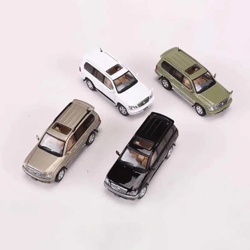 1/64 Scale Diecast Land Cruiser Cygnus Model 1 1/64 Scale Diecast Land Cruiser Cygnus Model