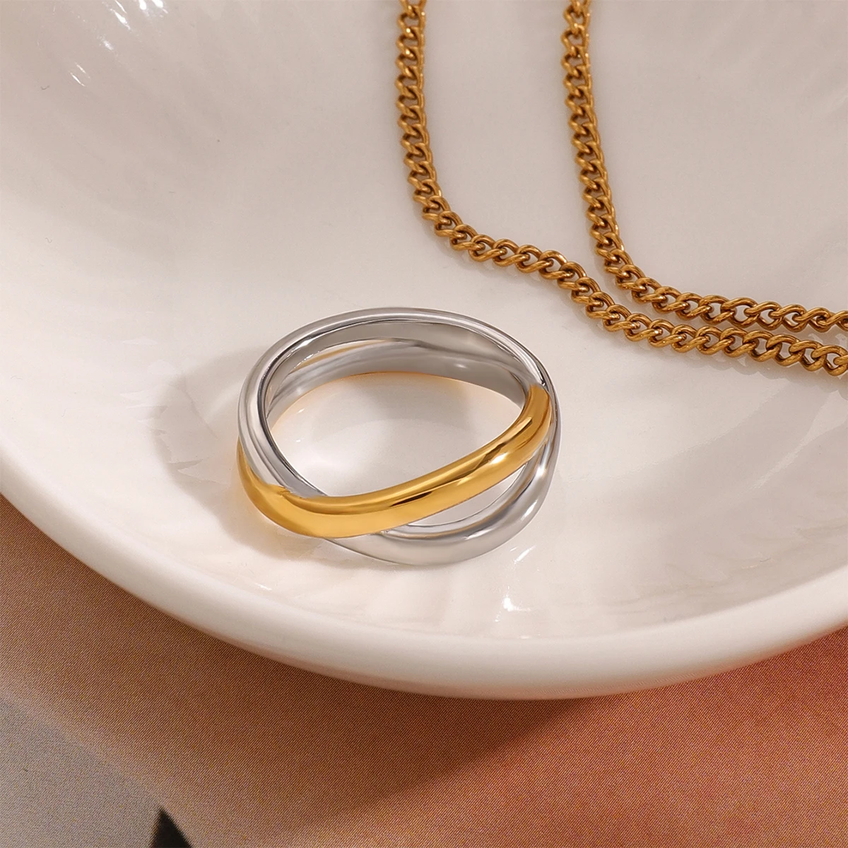 Two-Tone Stainless Steel Women's Ring 5 Two-Tone Stainless Steel Women's Ring - Image 5