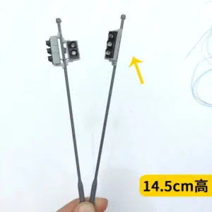 HO Scale Miniature Traffic Light with LED Signals 16 S39bd5b348be54023ade0eee56d71e6a60