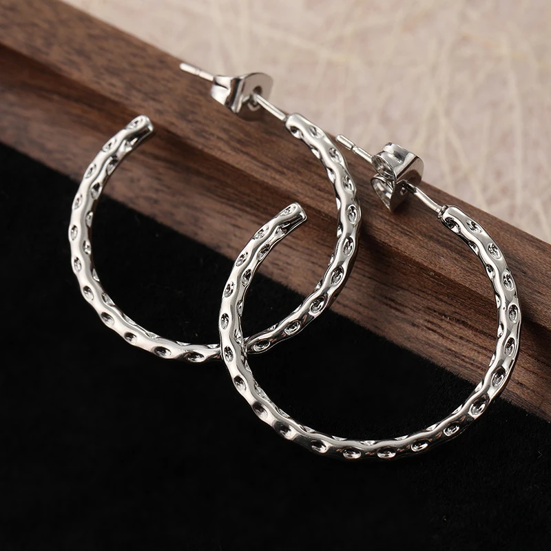 Vintage Silver Hoop Earrings 4 Vintage Silver Hoop Earrings - Image 4