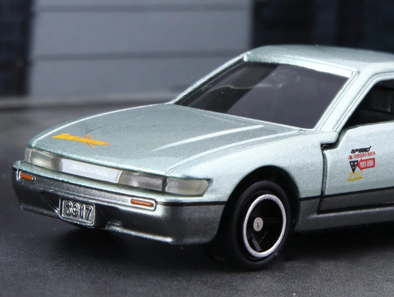 Silver Nissan S13 Silvia Miniature Model 4 Silver Nissan S13 Silvia Miniature Model - Image 4