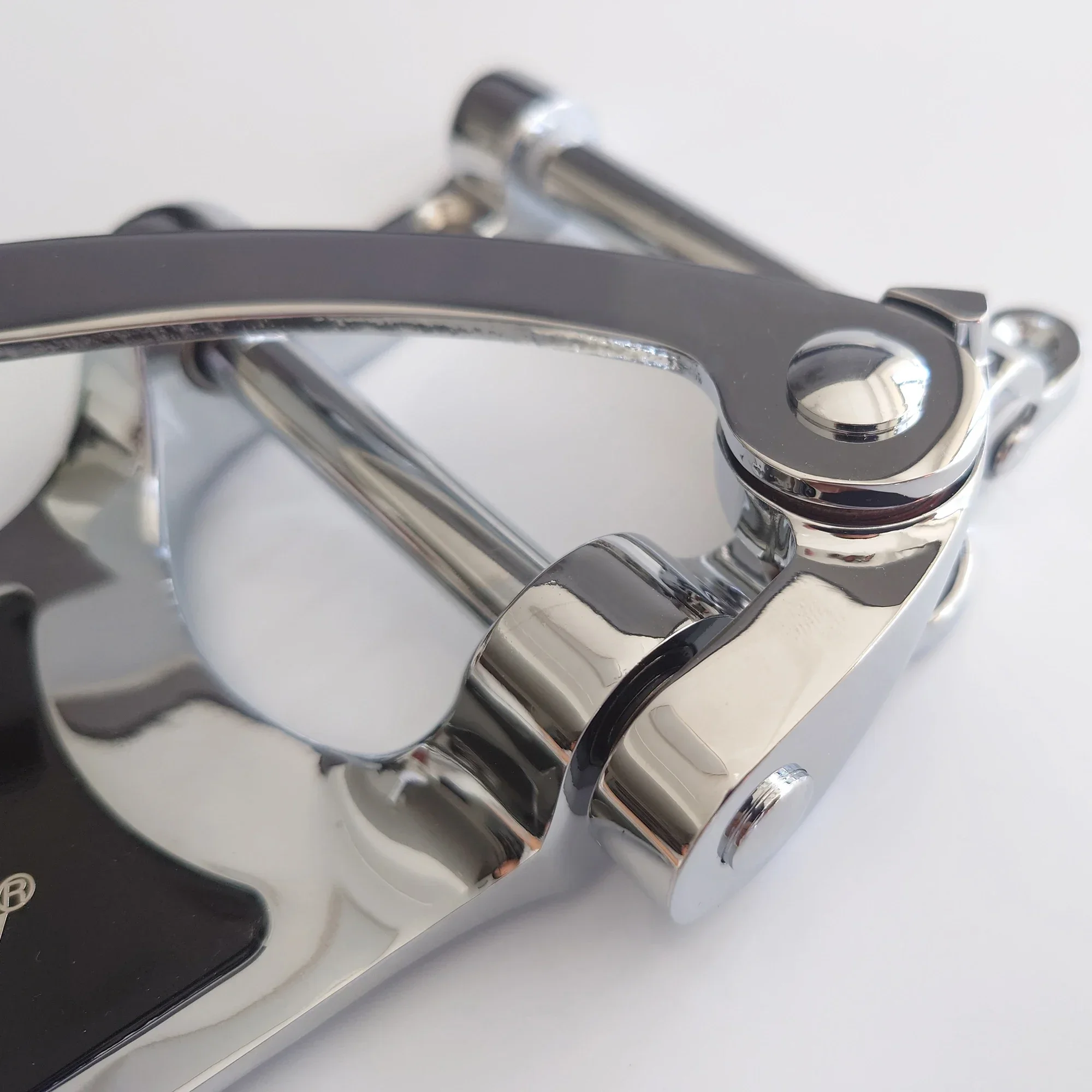 Upgrade B700 Vibrato Tailpiece for LP Guitars 4 Upgrade B700 Vibrato Tailpiece for LP Guitars - Image 4