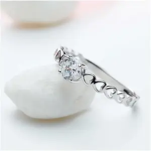 Silver Women’s Heart-Shaped Zircon Ring 7 S3b3c3a7ca4214091a48dc71a2abb0ac4J