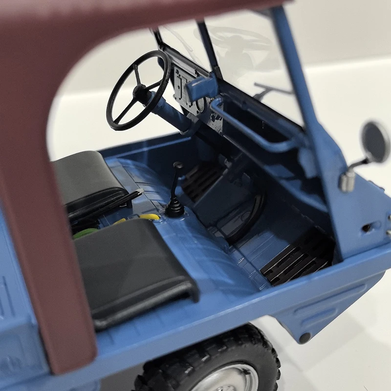 1:18 Scale Steyr Puch Haflinger Diecast Model 5 1:18 Scale Steyr Puch Haflinger Diecast Model - Image 5