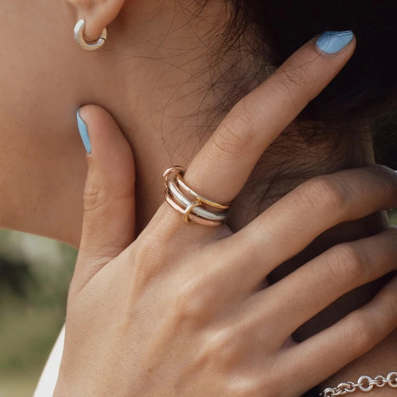 Stainless Steel Interconnected Rings Set 3 Stainless Steel Interconnected Rings Set - Image 3