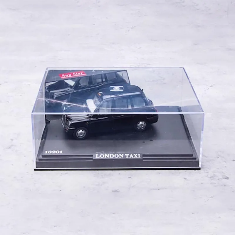 London Taxi TX1 1/43 Scale Model Display 5 London Taxi TX1 1/43 Scale Model Display - Image 5
