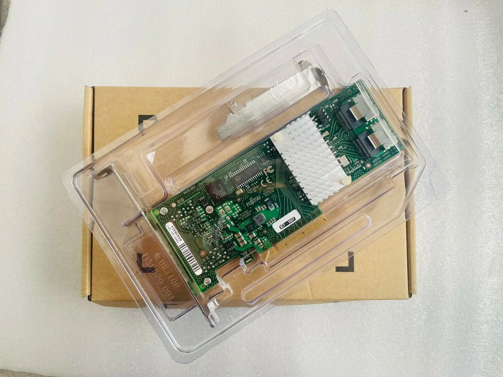 Fujitsu 9211-8i SAS HBA Controller Card 3 Fujitsu 9211-8i SAS HBA Controller Card - Image 3