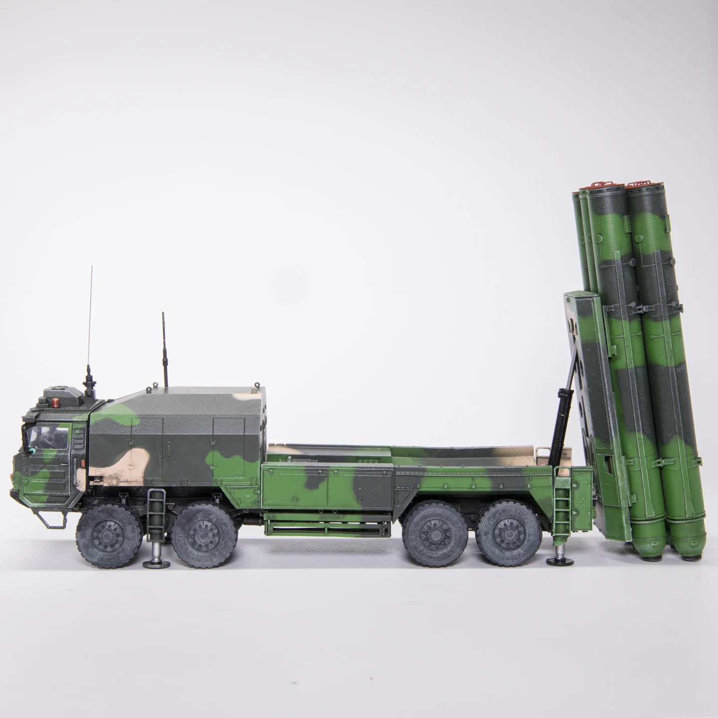 1/72 Resin Air Defense Missile System Model 2 1/72 Resin Air Defense Missile System Model - Image 2