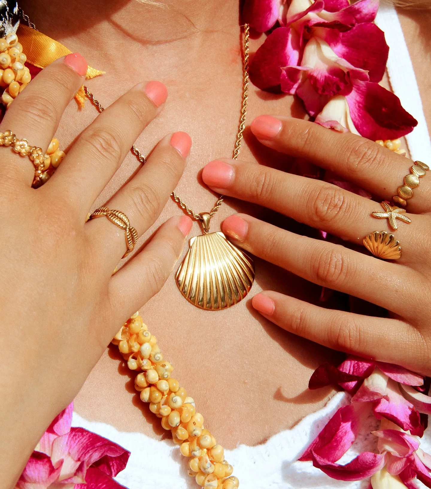 Coastal-Inspired Stainless Steel Gold Pendant Necklace 5 Coastal-Inspired Stainless Steel Gold Pendant Necklace - Image 5