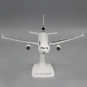 Lufthansa MD-11 1:200 Scale Model 10 S3d2e32eeb0dc470d8e28a5f7170a581aR 1