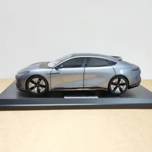 Skyworth Skyhome 1:18 Alloy Car Model 5 S3d51f962c855417cb7d69aa34f6bffb6l