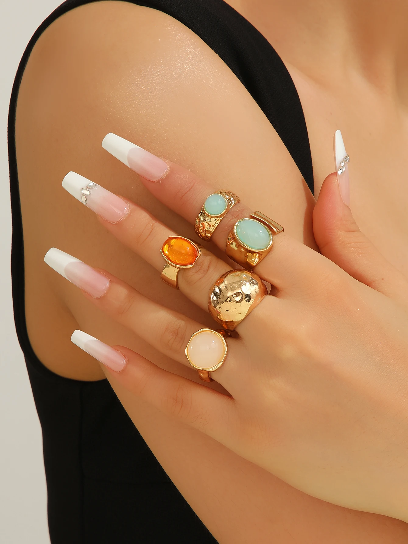 Luxury Acrylic Stone Fashion Rings Set for Women 3 Luxury Acrylic Stone Fashion Rings Set for Women - Image 3