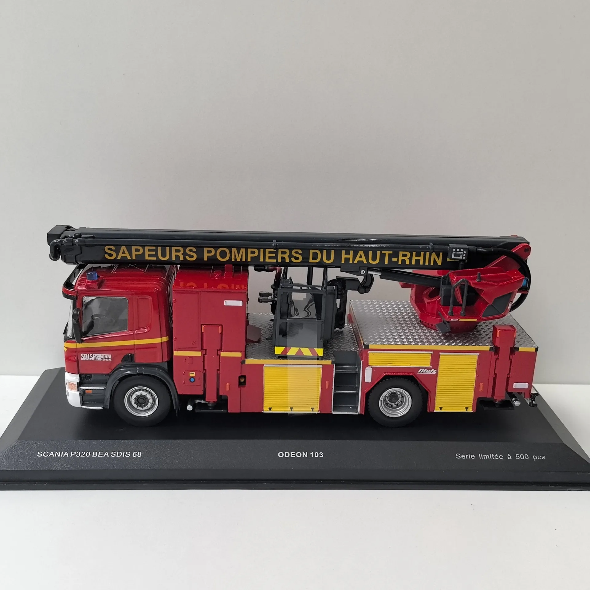 Detailed 1:43 Scale Scania P320 BEA SDIS 68 Fire Truck 2 Detailed 1:43 Scale Scania P320 BEA SDIS 68 Fire Truck - Image 2
