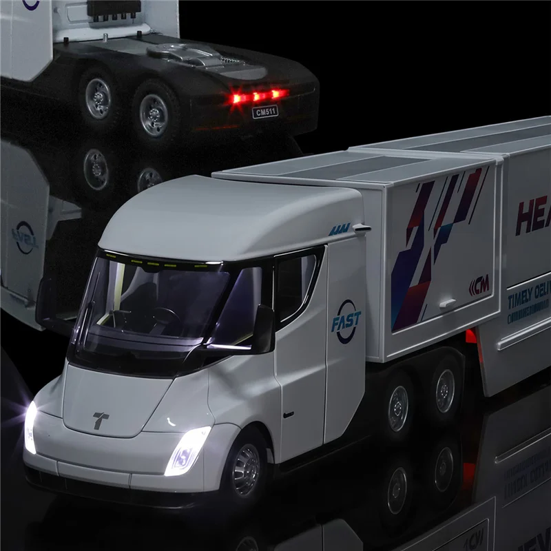 Black Semi-Trailer Truck Model 1:32 Scale 3 Black Semi-Trailer Truck Model 1:32 Scale - Image 3