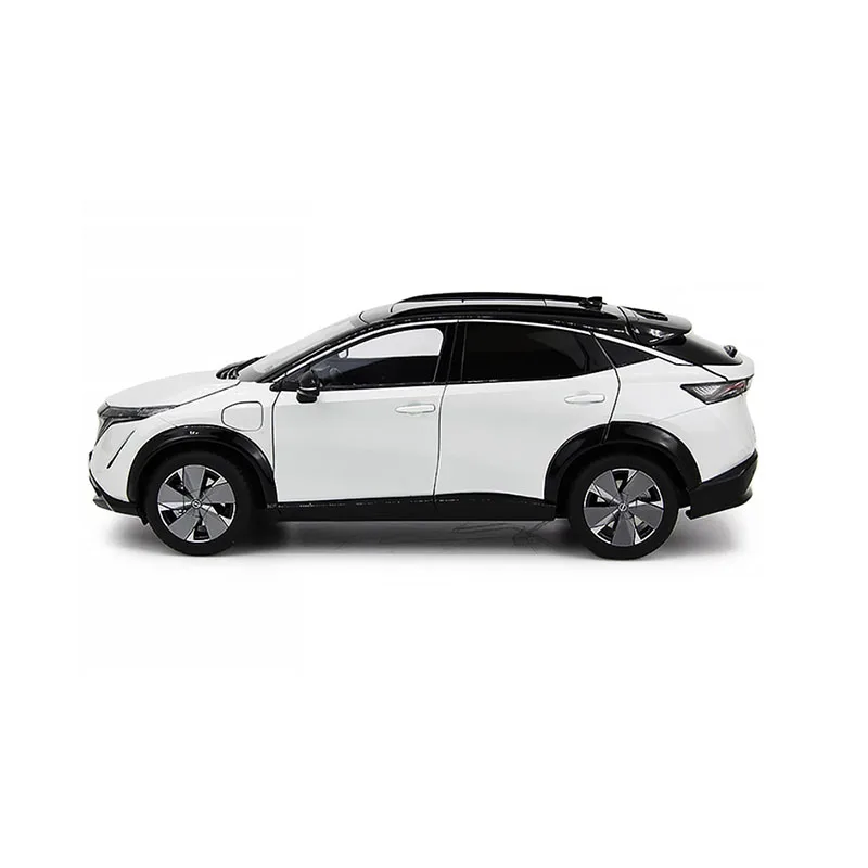 Nissan Ariya SUV Diecast Model 1/18 Scale 2 Nissan Ariya SUV Diecast Model 1/18 Scale - Image 2