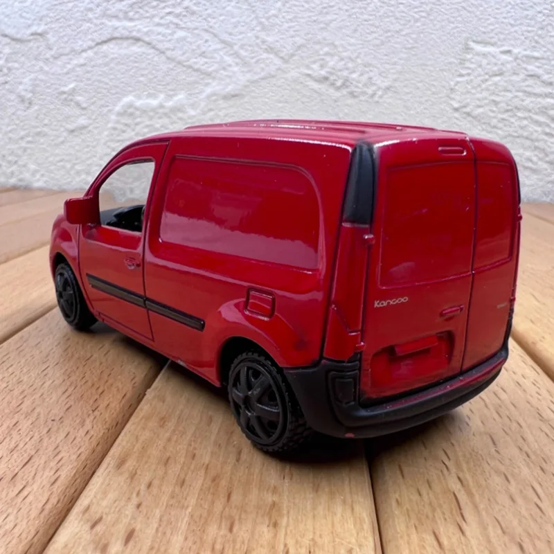 Red Diecast Van Transport Model 1/43 Scale 4 Red Diecast Van Transport Model 1/43 Scale - Image 4