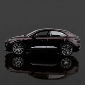 1:24 Porsche Macan EV Diecast Model in Silver 13 S3ea1ac0927424a878fbc0c58f81d4273n