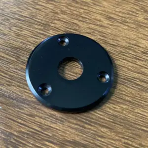 Round Metal Guitar & Bass Jack Plate in Chrome or Black 10 S3ec14d62c04449d681815eaaae35bcb5Q