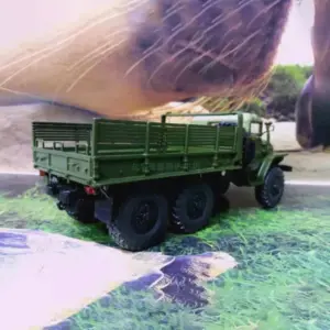 Russian Military Trailer Truck Miniature 1:43 Scale 8 S3f23dcedbb484919a72dcf4b31e0a706M