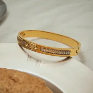 S3f3fa37e1dfa4c7bb484dfdb2c80729ez