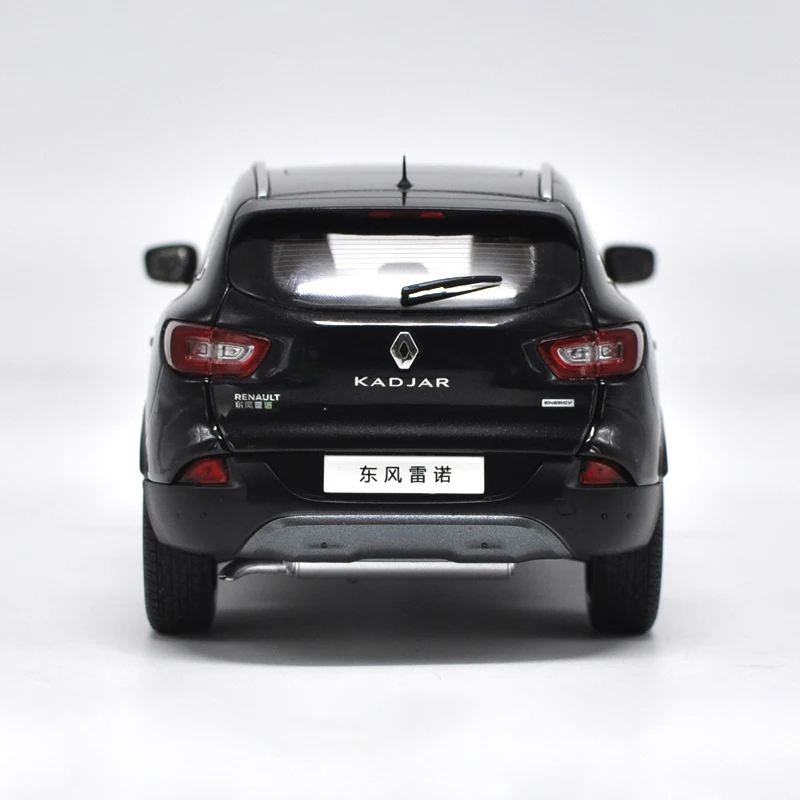 Renault Kadjar 1:18 Scale Diecast Model 3 Renault Kadjar 1:18 Scale Diecast Model - Image 3