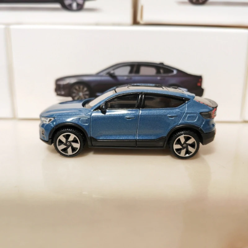 1/64 Scale Diecast Alloy Car Collection Set 3 1/64 Scale Diecast Alloy Car Collection Set - Image 3