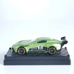 Futuristic 1:64 Die-Cast Sports Car 7 S400d36bed4954ff0a2d4ed33f357c8ca7