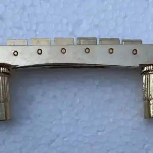 Gold Tone-O-Matic Electric Guitar Bridge 8 S404e7901e620420d809084670c7e0711M