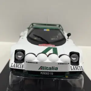 IXO 1:18 LANCIA STRATOS HF #11 Rally Car Model 8 S4086c5527e2e4e9191d2f7b8dc95ff8cL