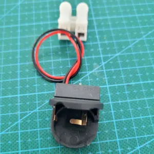 CR2032 Battery Holder with Switch—3V/6V Compatible 8 S40956835a35742689eec5434edeb3daf7