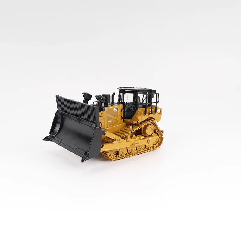 Vibrant Yellow CAT D8 Dozer Model, 1:50 Scale 4 Vibrant Yellow CAT D8 Dozer Model, 1:50 Scale - Image 4