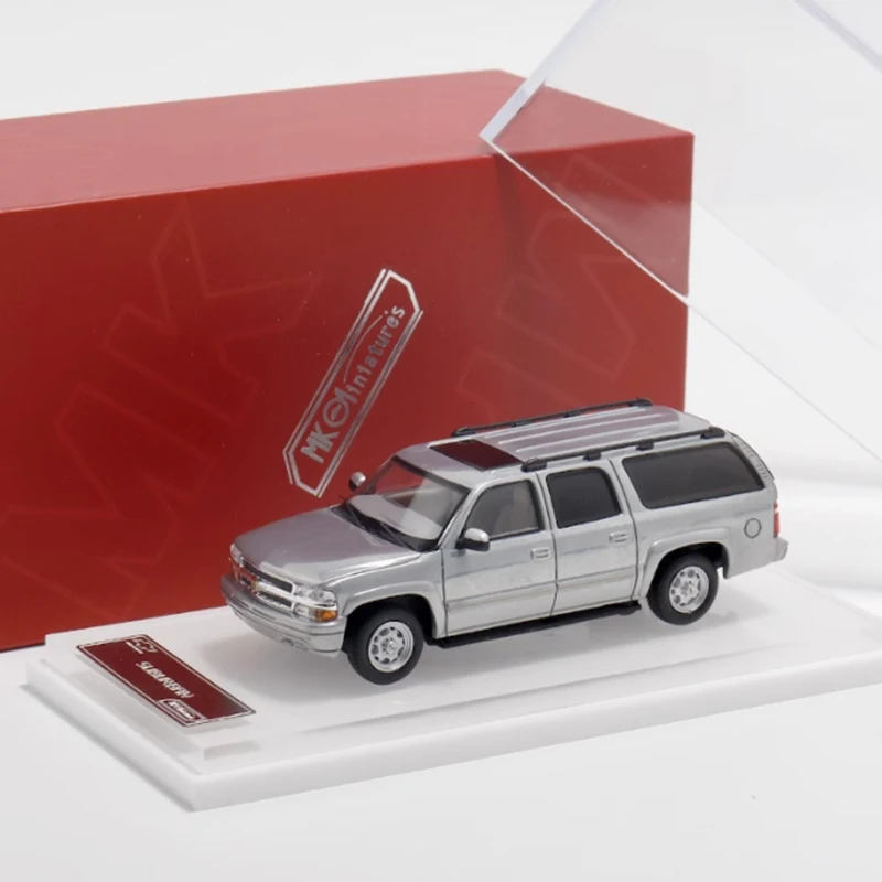 2003 Chevrolet Suburban Diecast Model Collectible 2 2003 Chevrolet Suburban Diecast Model Collectible - Image 2