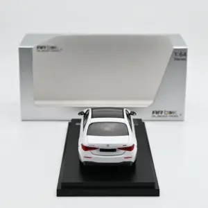 Mercedes-Benz S63 E Performance 1:64 Diecast Model 7 S411e617aceca43feb349970366d1a29aH