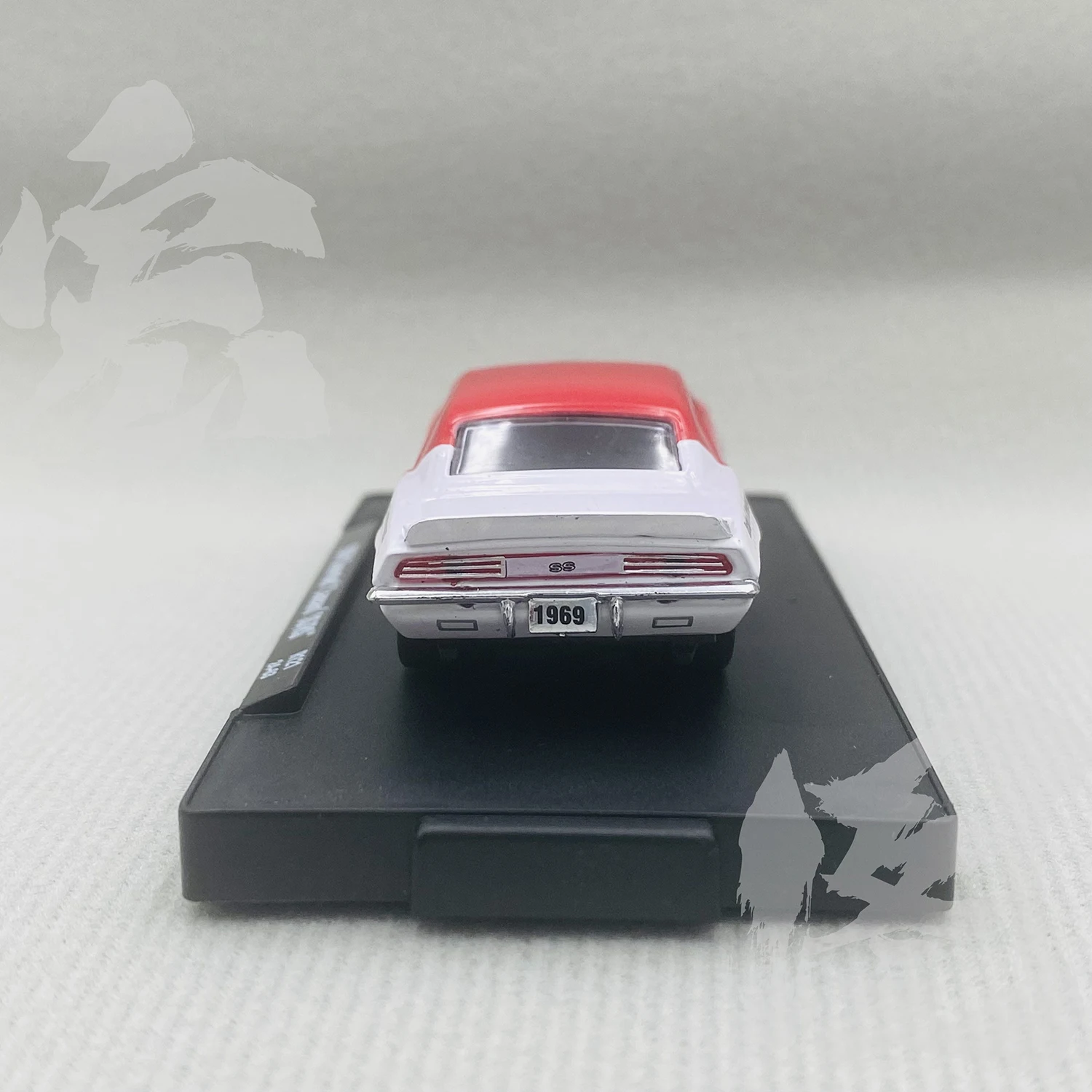 1969 Chevrolet Camaro SS/RS Diecast Model 4 1969 Chevrolet Camaro SS/RS Diecast Model - Image 4