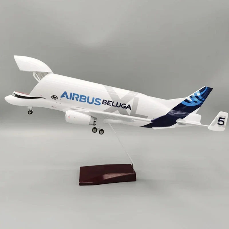 Airbus Beluga A330-743L Model for Collectors 6 Airbus Beluga A330-743L Model for Collectors - Image 6