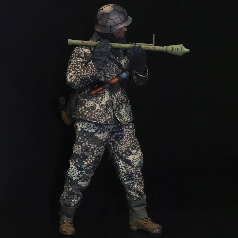 1:6 Scale Military Action Figure Accessories Set 3 1:6 Scale Military Action Figure Accessories Set - Image 3