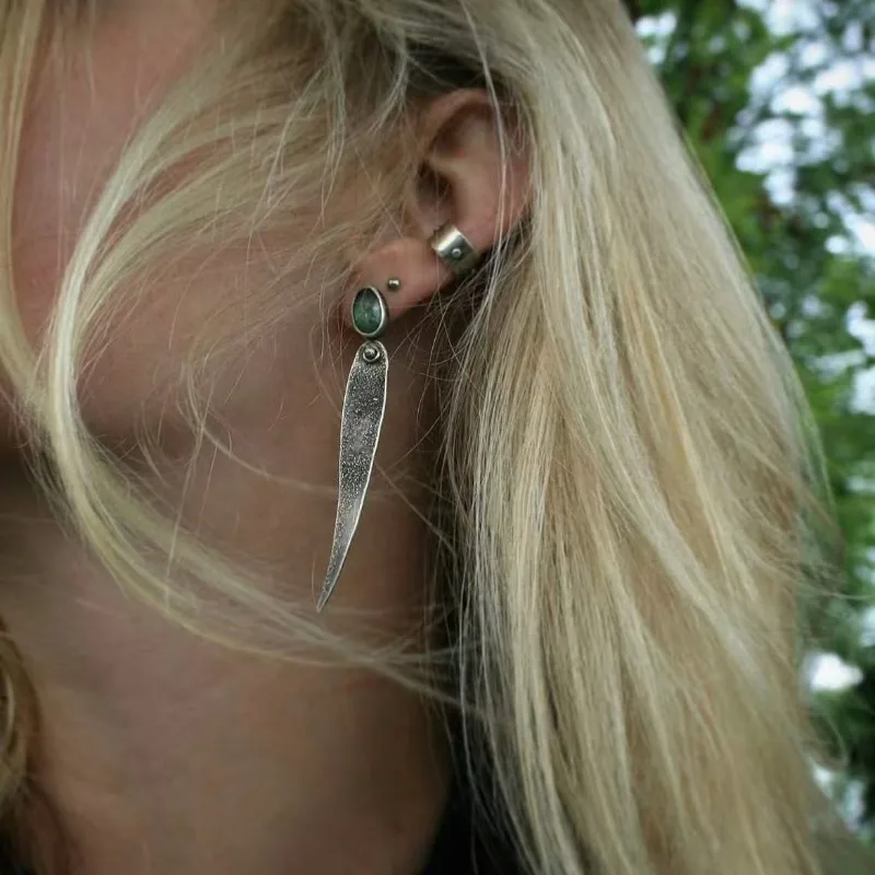 Vintage Green Stone Drop Earrings for Women 2 Vintage Green Stone Drop Earrings for Women - Image 2