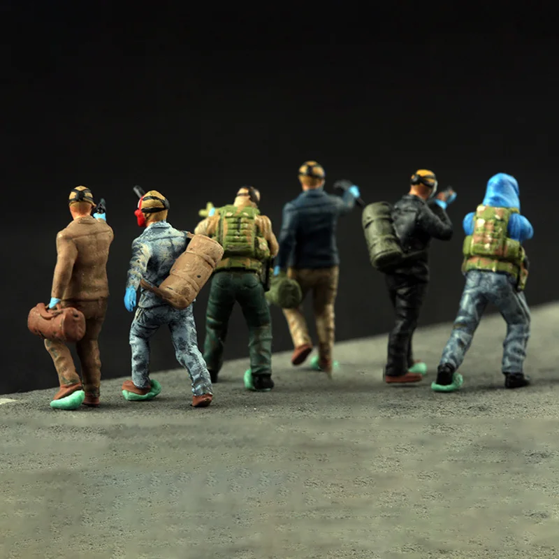 Joker Crime Scene Resin Miniature Set 3 Joker Crime Scene Resin Miniature Set - Image 3