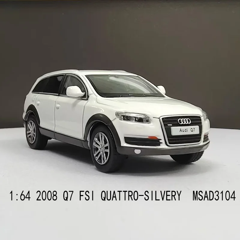 1/64 Scale Alloy SUV Model for Collectors 8 1/64 Scale Alloy SUV Model for Collectors - Image 8