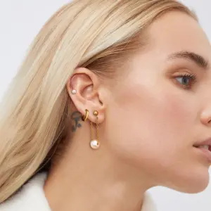 S42de76f127814fe587fd8c4297677e92s