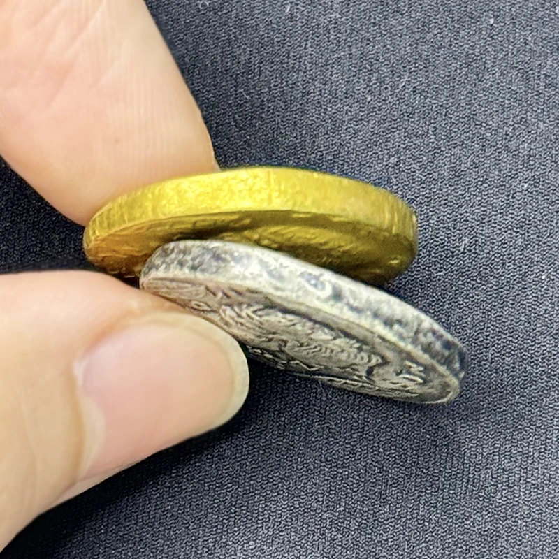 Apollo Commemorative Copper Coin 23.5mm 3 Apollo Commemorative Copper Coin 23.5mm - Image 3